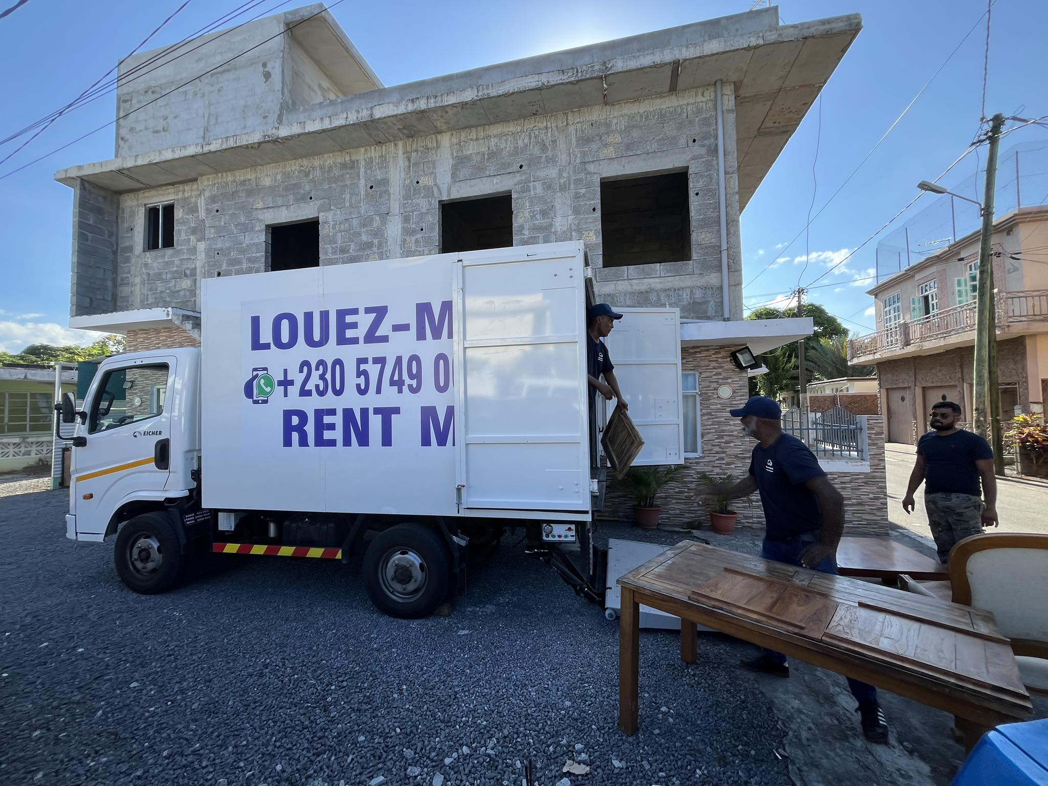 Camion Bâché Moyen Move'N'Rent